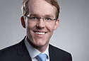 Fabian Gampfer, FOM Absolvent und Research Fellow am ifid Institut für IT-Management & Digitalisierung der FOM Hochschule, hat mittels Text Mining wissenschaftliche Beiträge zu Enterprise Architecture (EA) aus den letzten drei Jahrzehnten ausgewertet (F